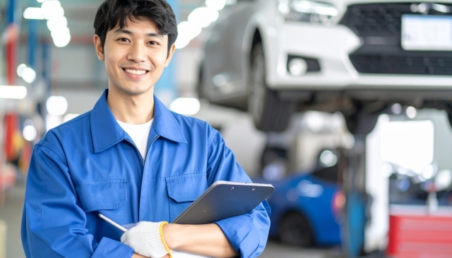 自動車整備士・営業販売の求人情報